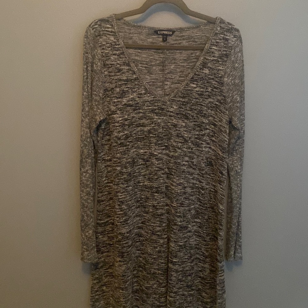 Express- Grey long sleeve sweater dress